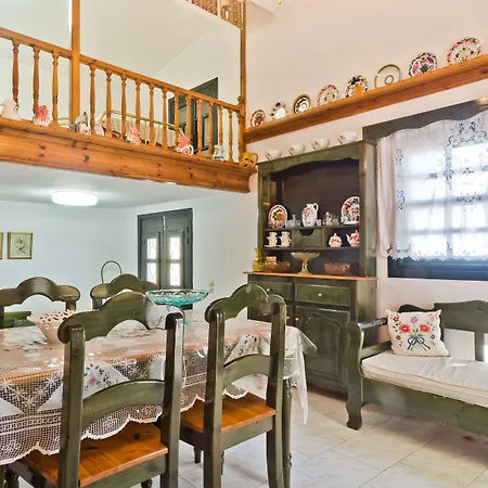 Gospodarstwo wiejskie Mertonas Kyra Panagia