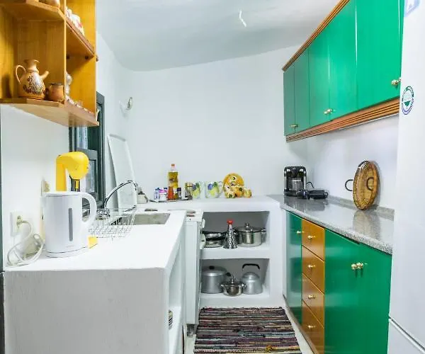 Mertonas Gospodarstwo wiejskie *