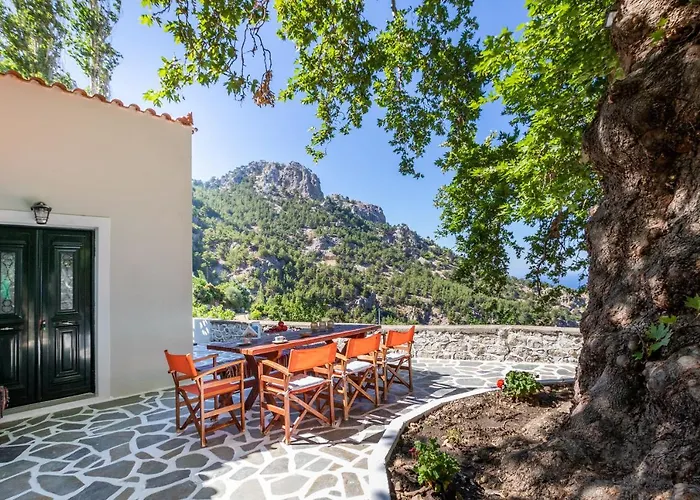 Gospodarstwo wiejskie Mertonas Kyra Panagia