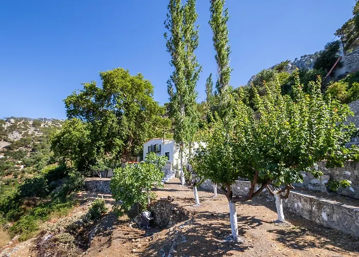 Lantställe Mertonas Kyra Panagia