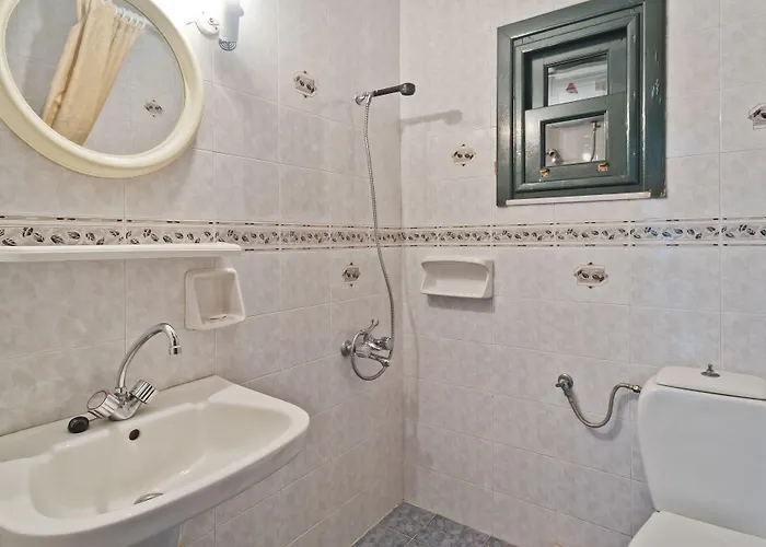 Mertonas Lantställe Kyra Panagia